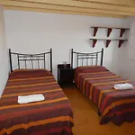 - De Logrosa Hostel Negreira